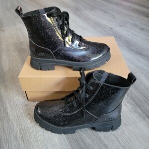 UGG Kids Ashton Lace-up Glitter Boot